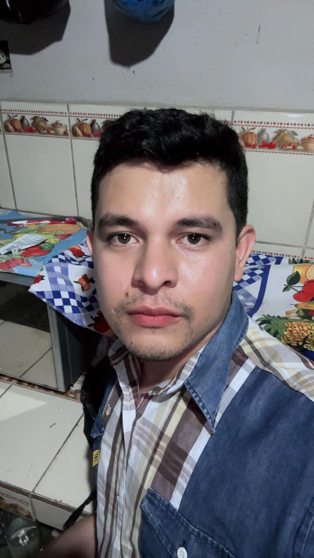 @Enmanuel