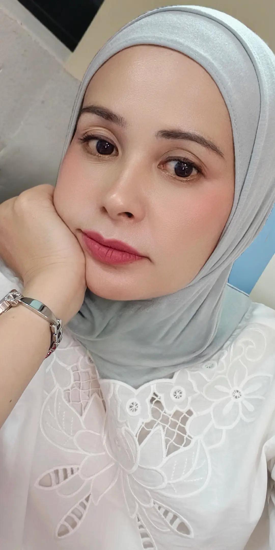@Cik Roses 🌹