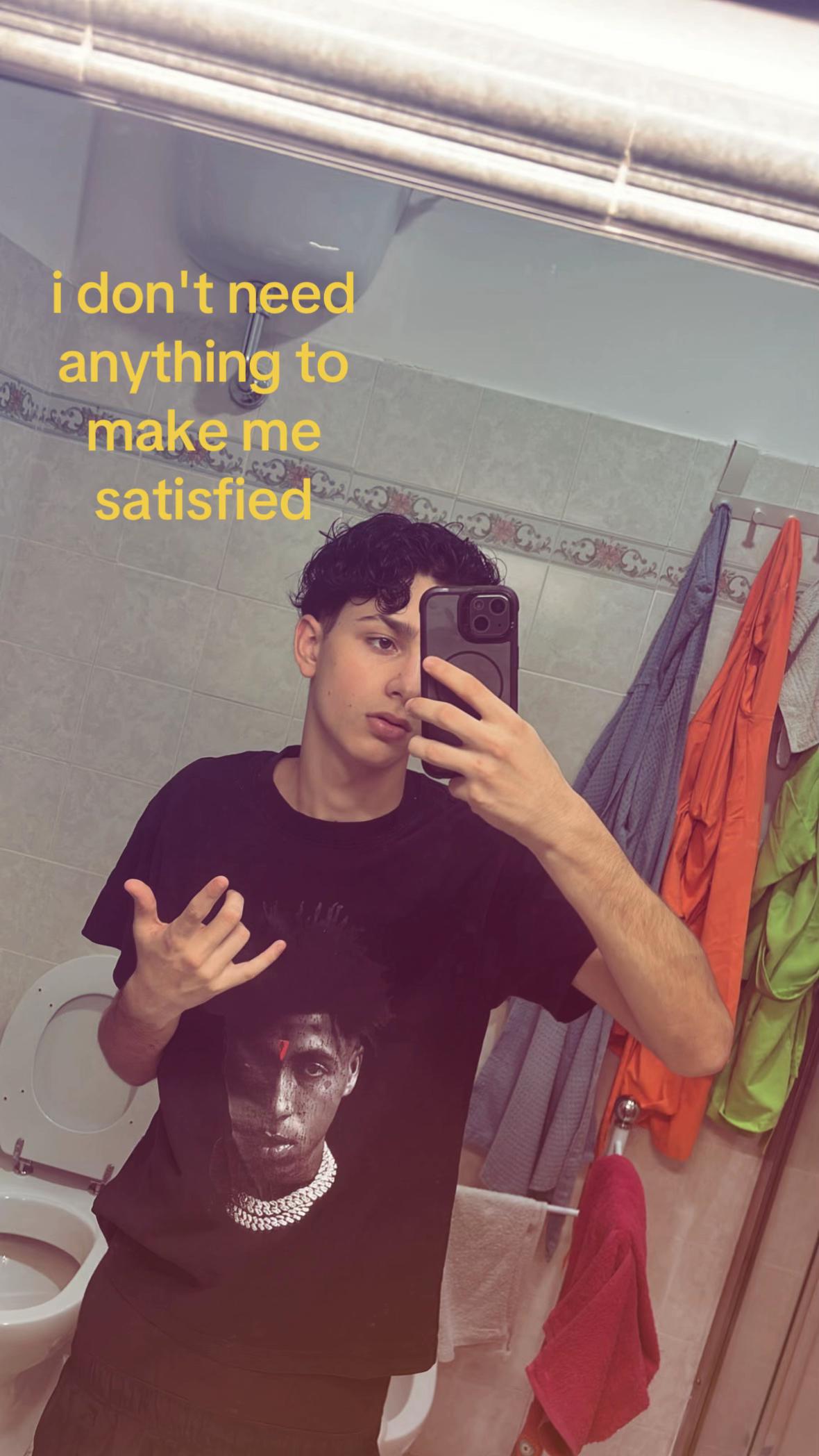 @ig: @2vlonee_