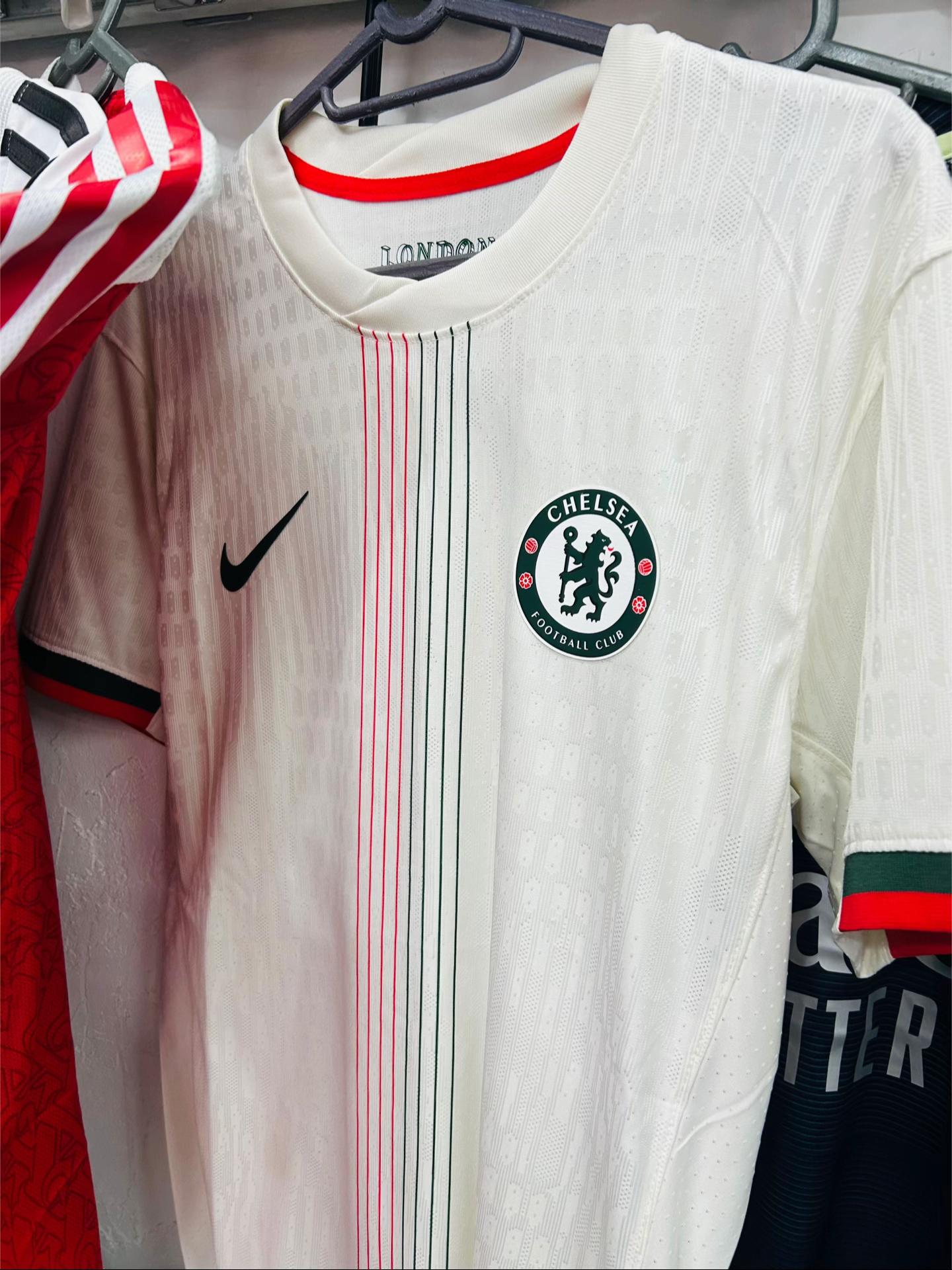 @Sport and Wear