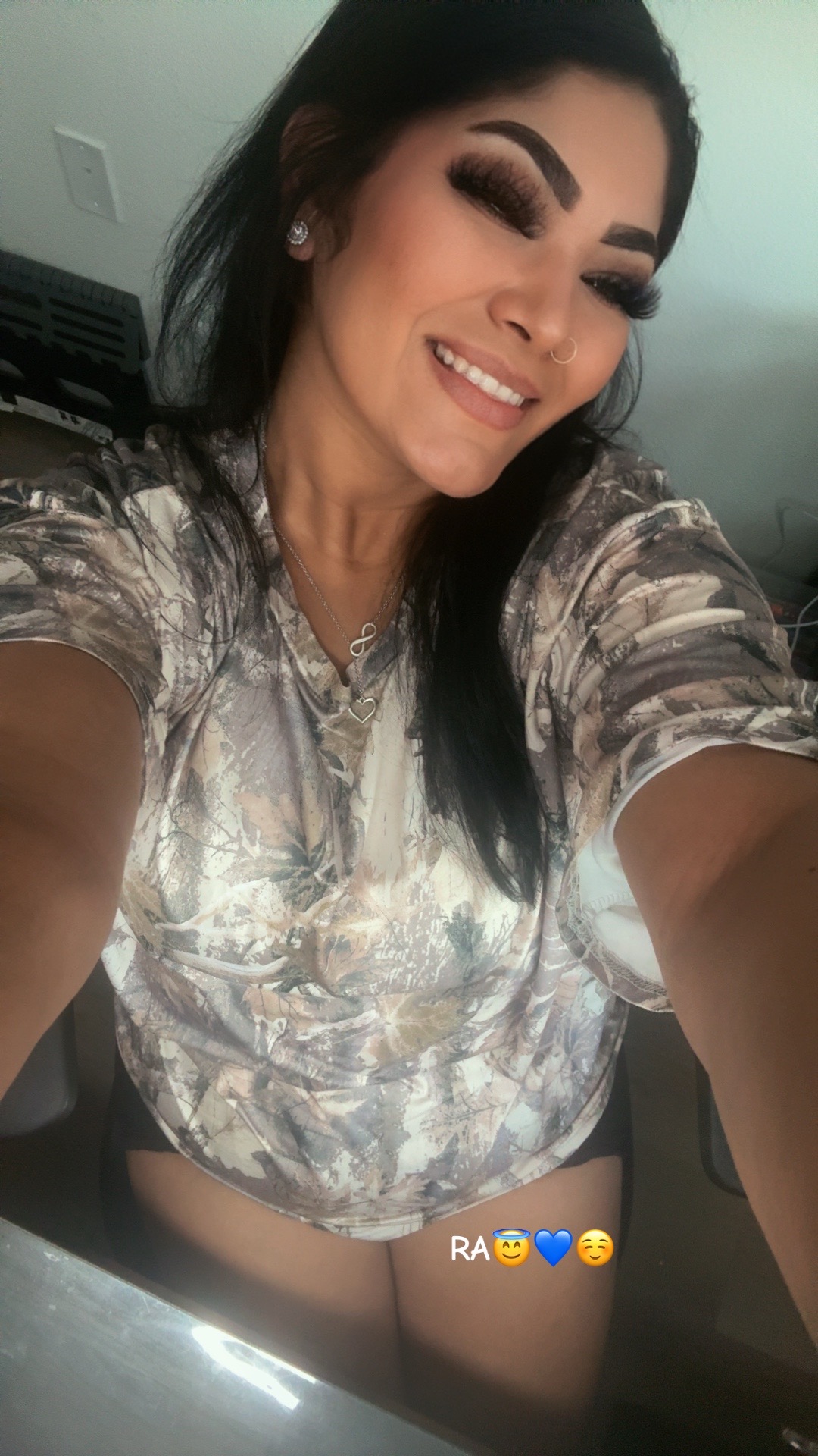 @Victoria Jade