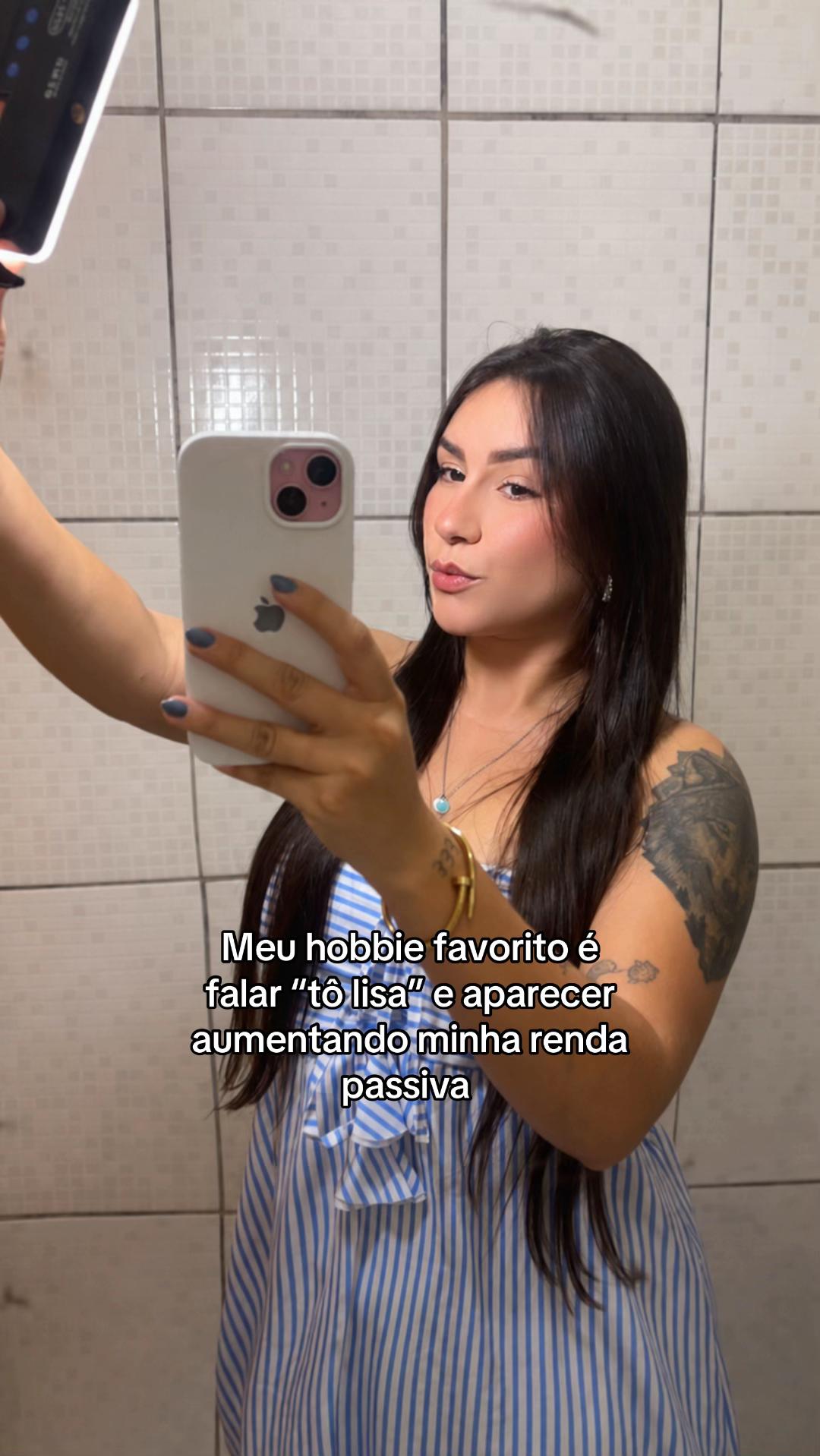 @Karolayne