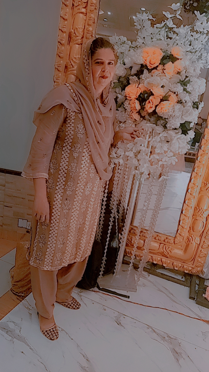 @shezadi