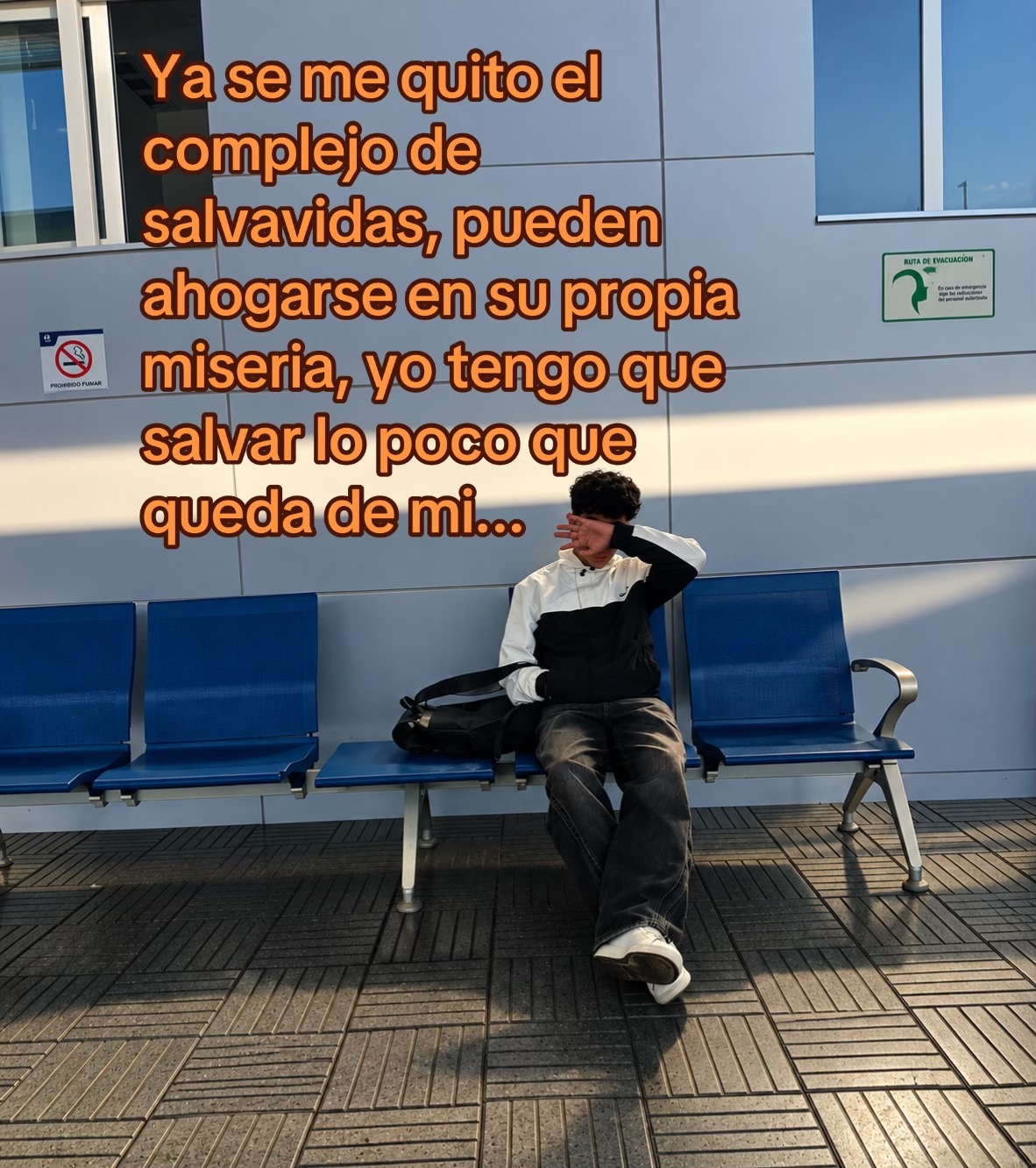 @️