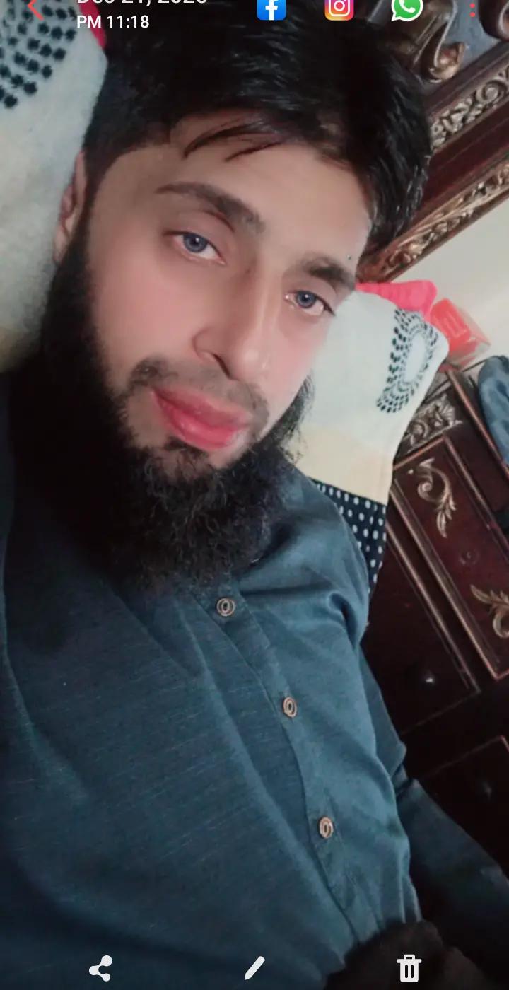 @Altaf rana