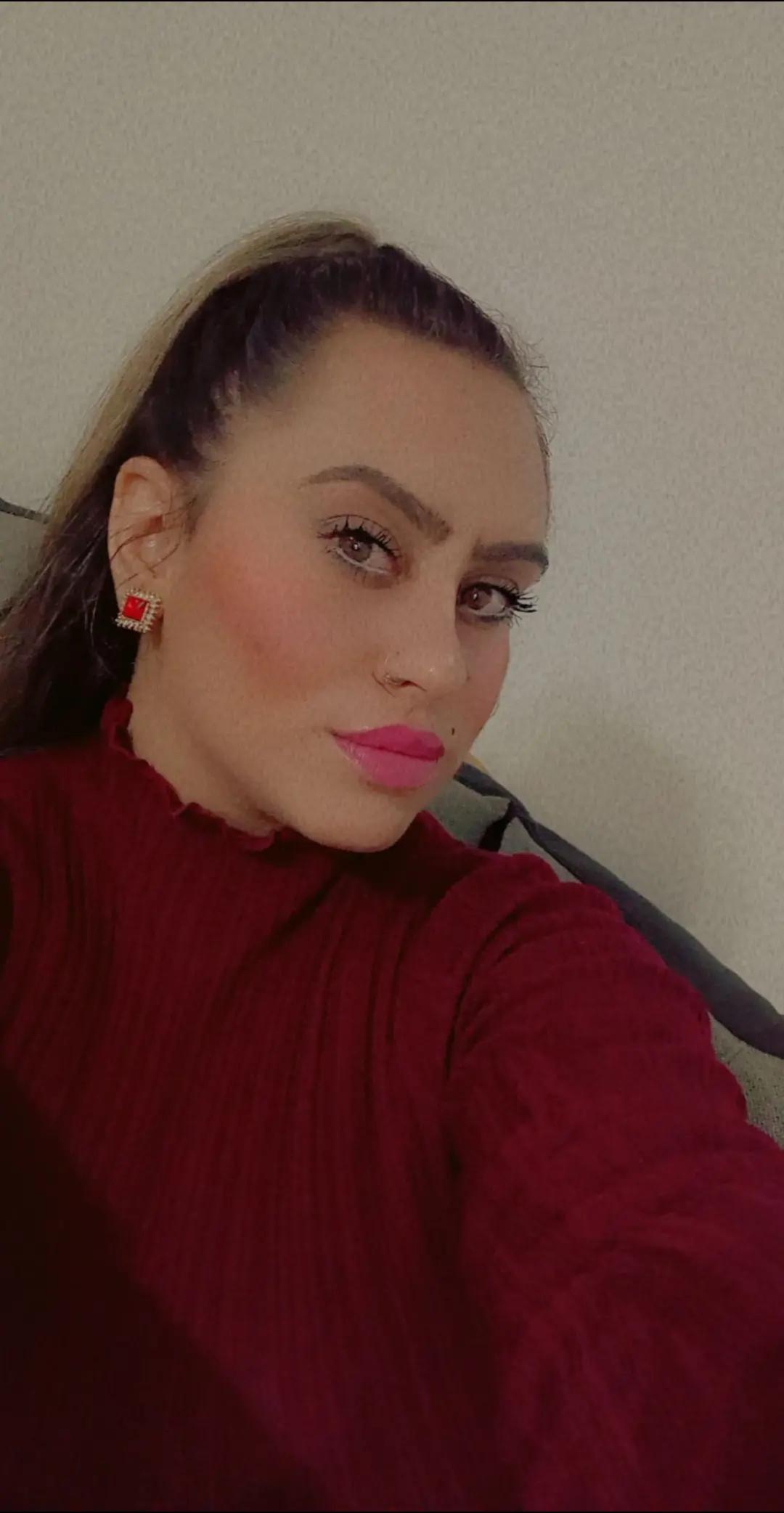 @Sabira..❤🌹