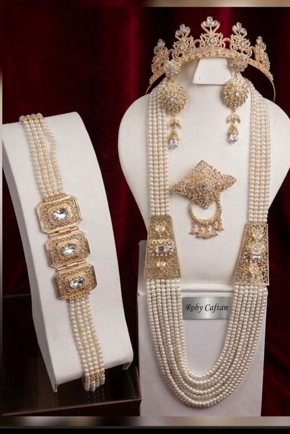 @Roby Caftan