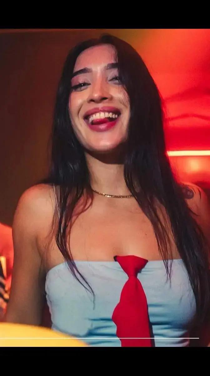 @ROSA 🌹