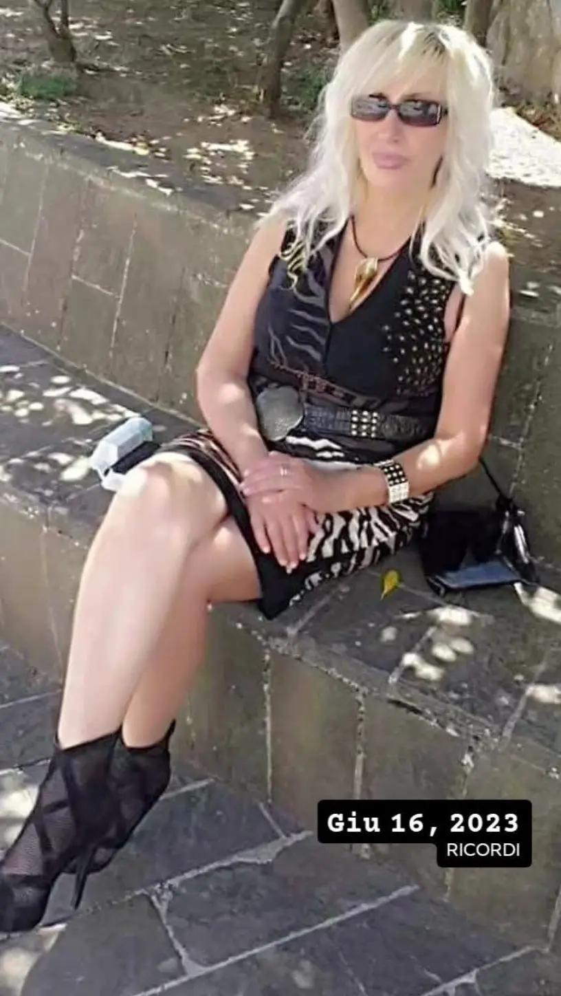 @rosariaClaps