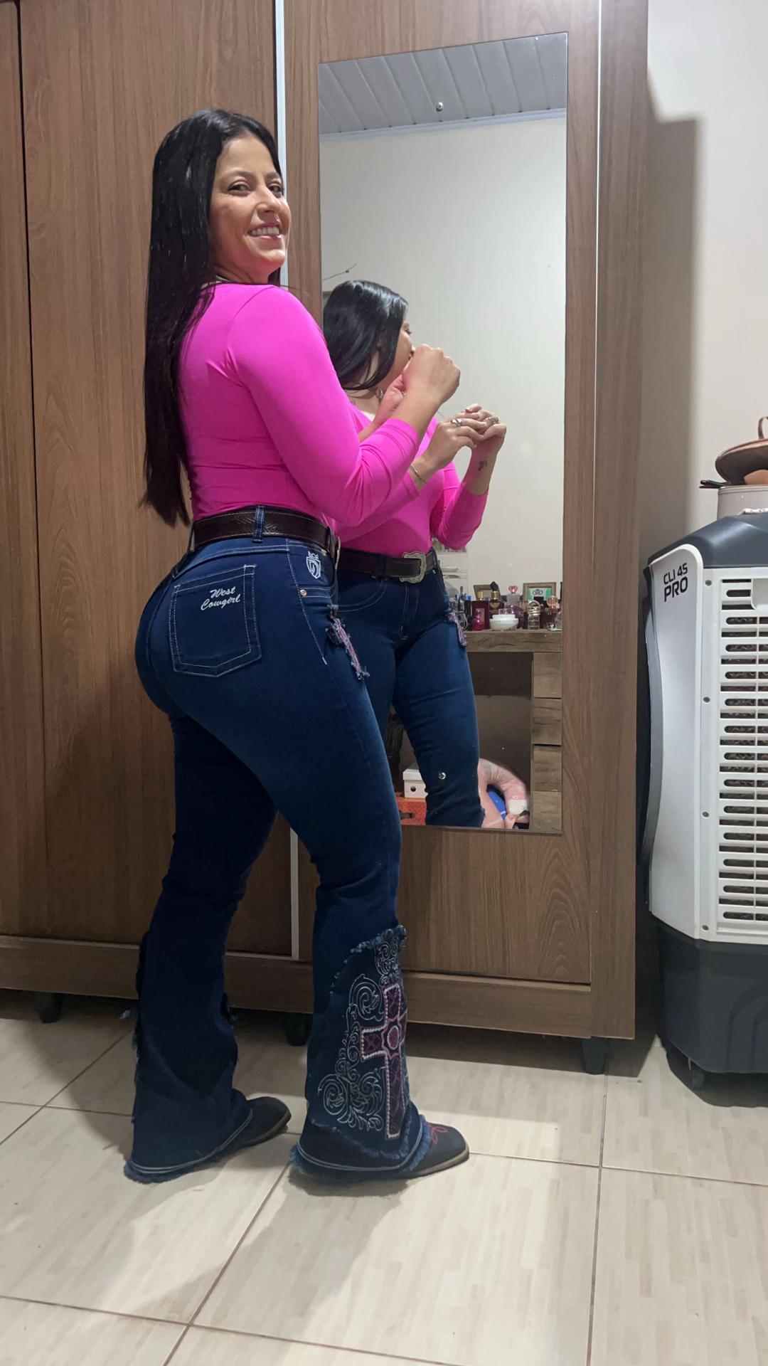 @Kelly25