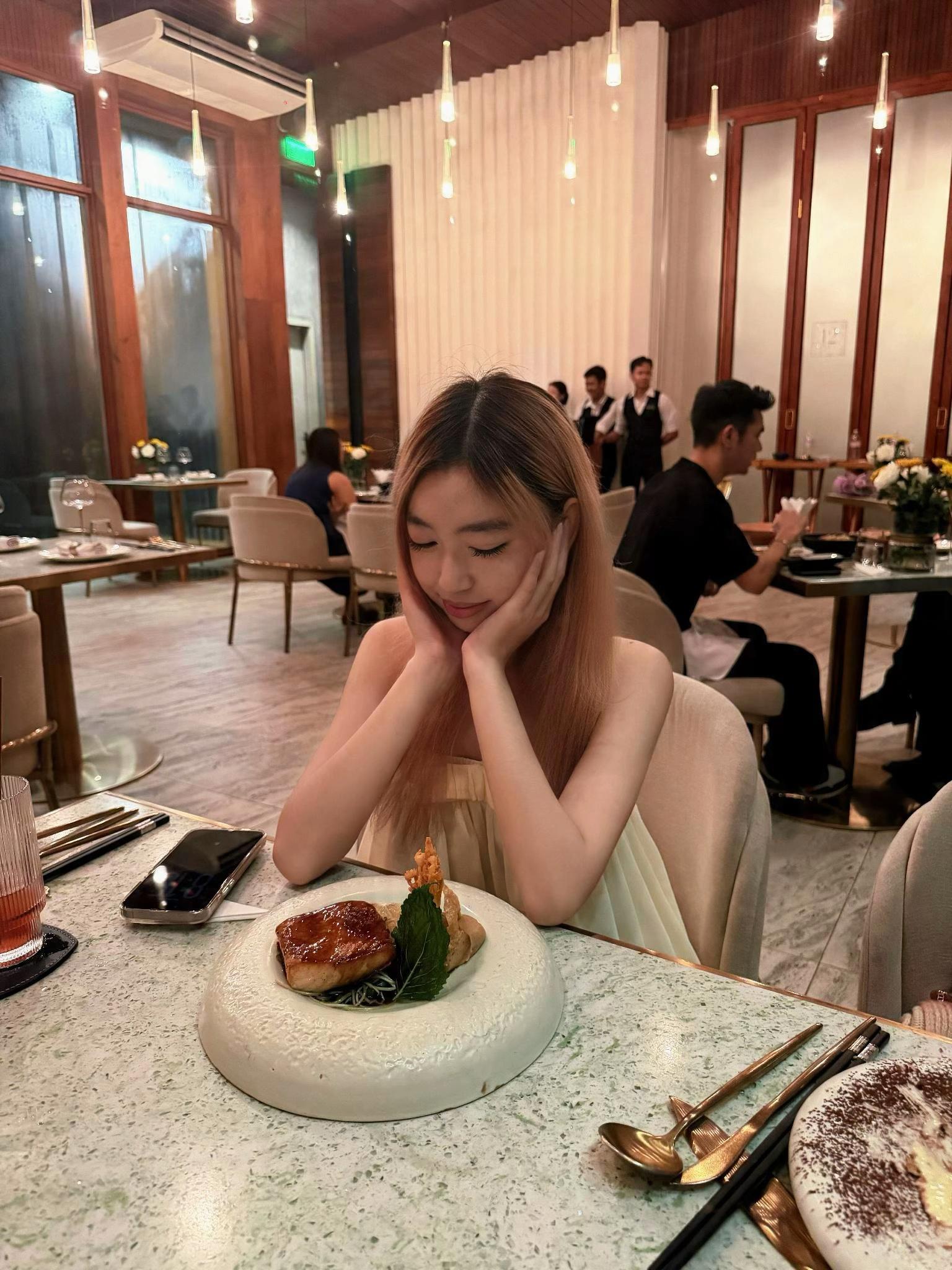 @Sosososososora