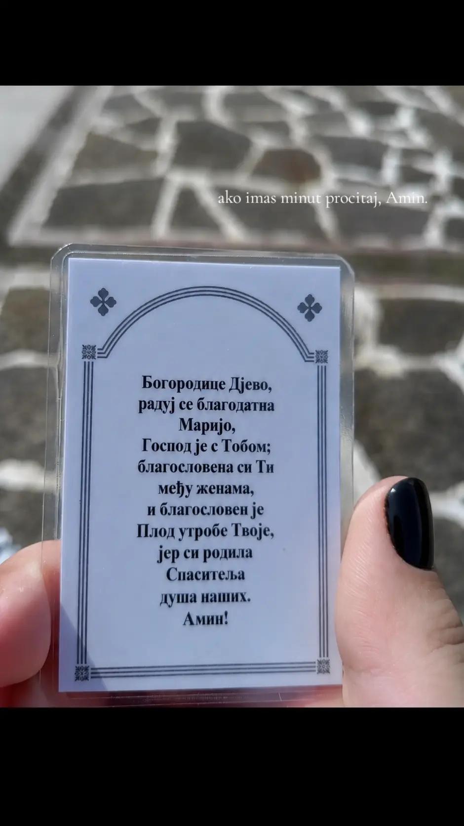 @🎭