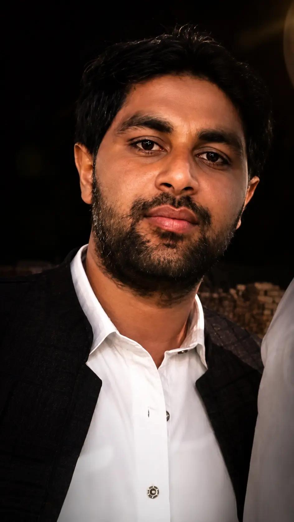 @➳ᴹᴿ᭄ Bhatti
