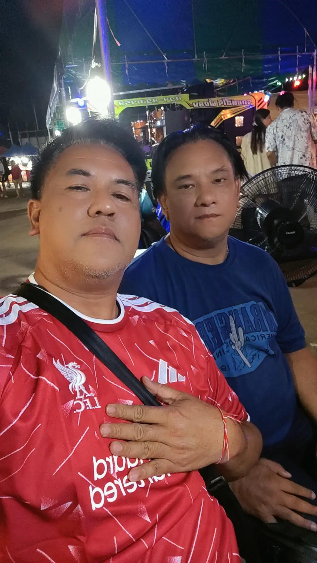 @บิลลี่ อินทรอาชีวะ