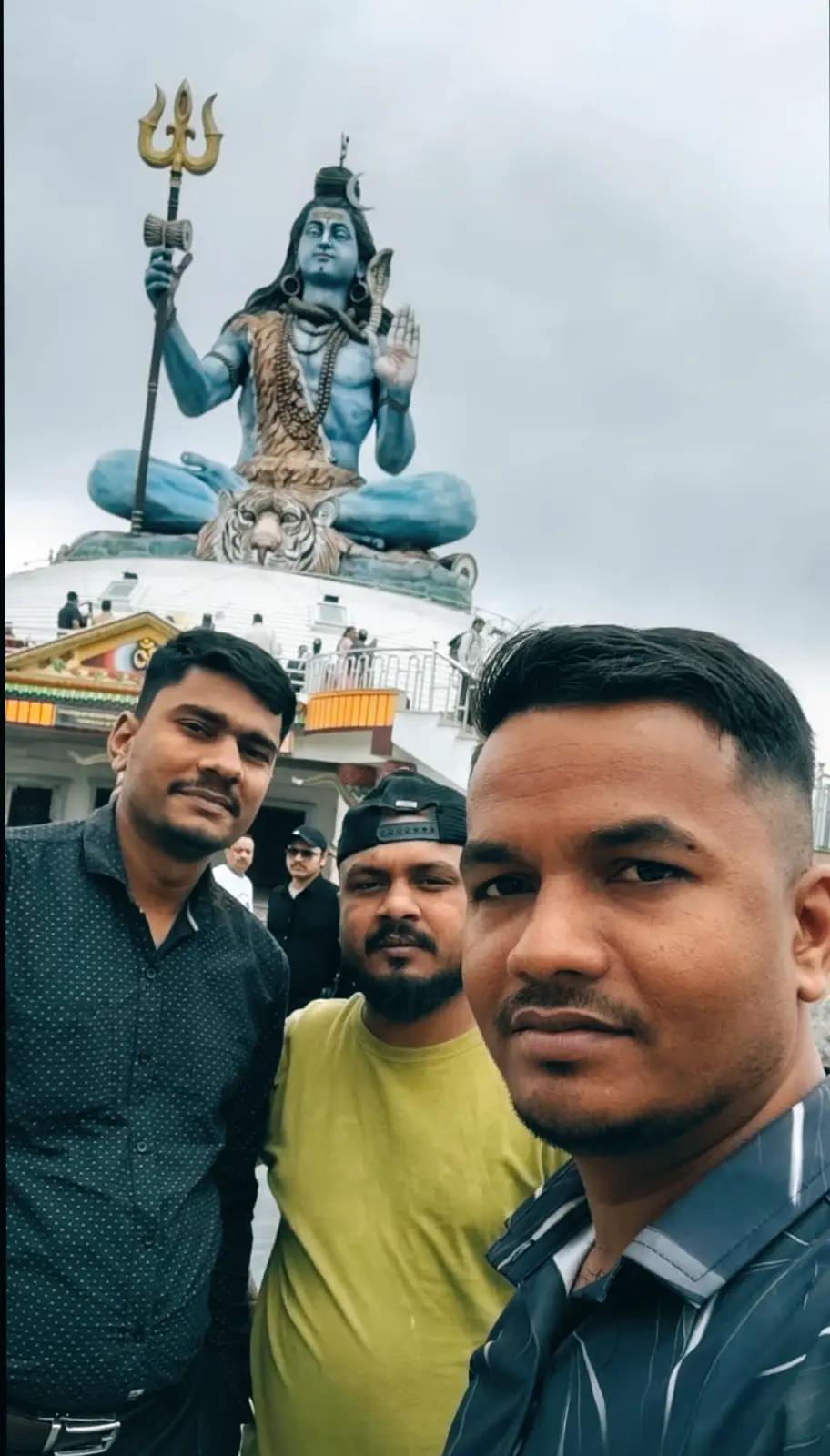 @🤫Vikash Thakur🤫