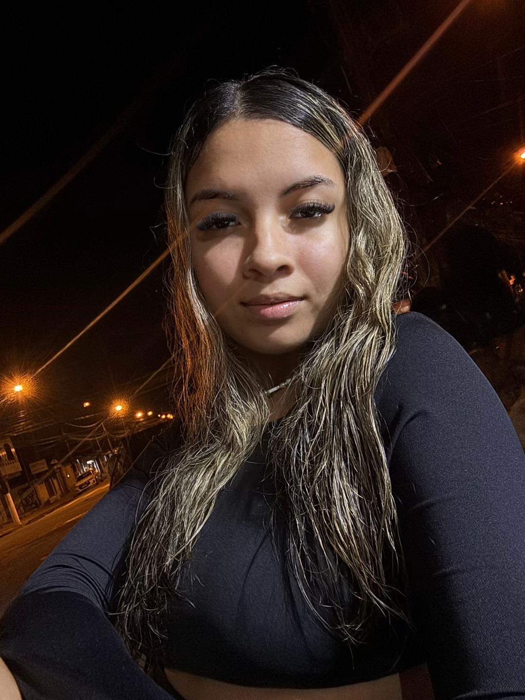 @Ana