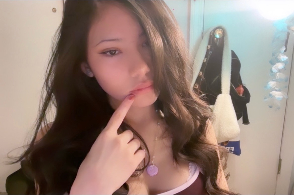 @~