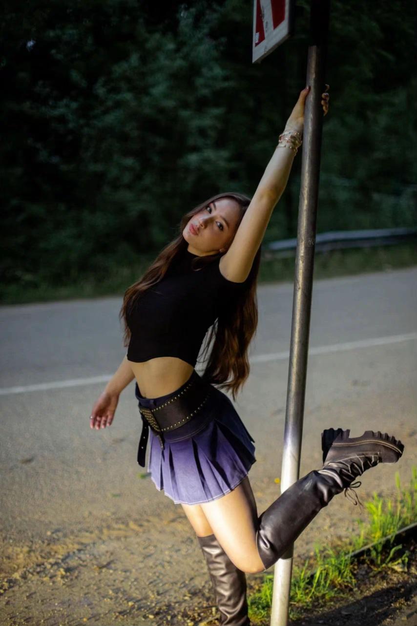 @vv_e_s_t