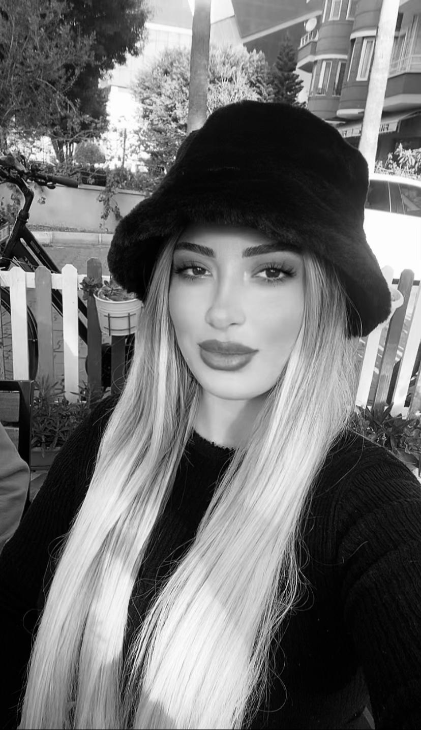 @𝐏𝐞𝐥𝐝𝐚💋