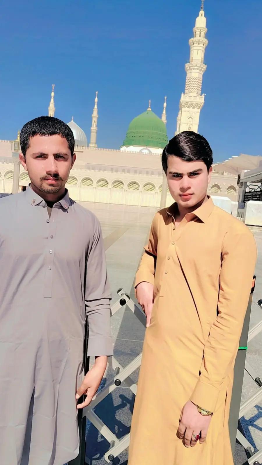 @🦅 أذان خان 🦅