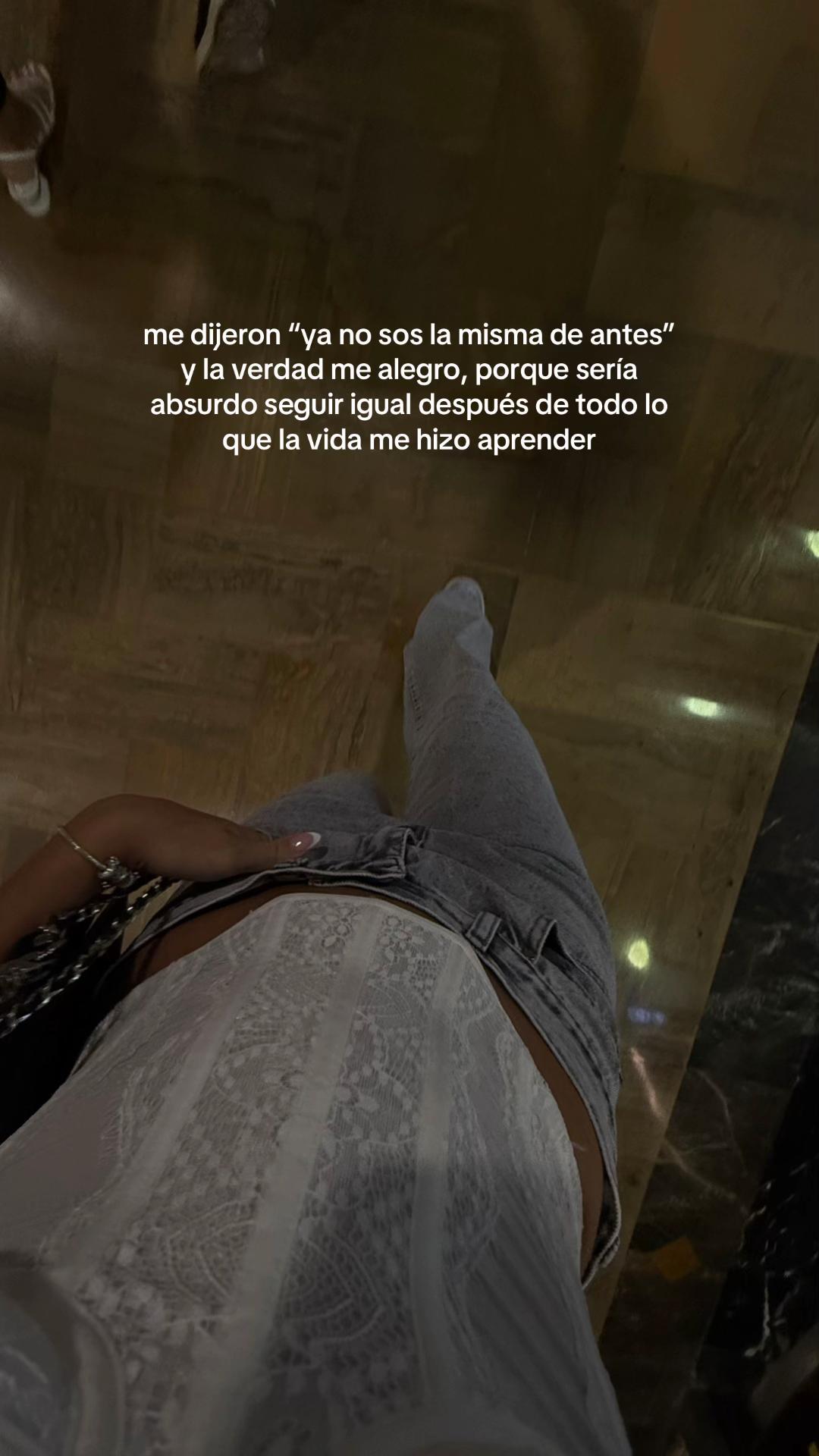 @𝐀𝐧𝐭𝐨𝐧𝐞𝐥𝐥𝐚