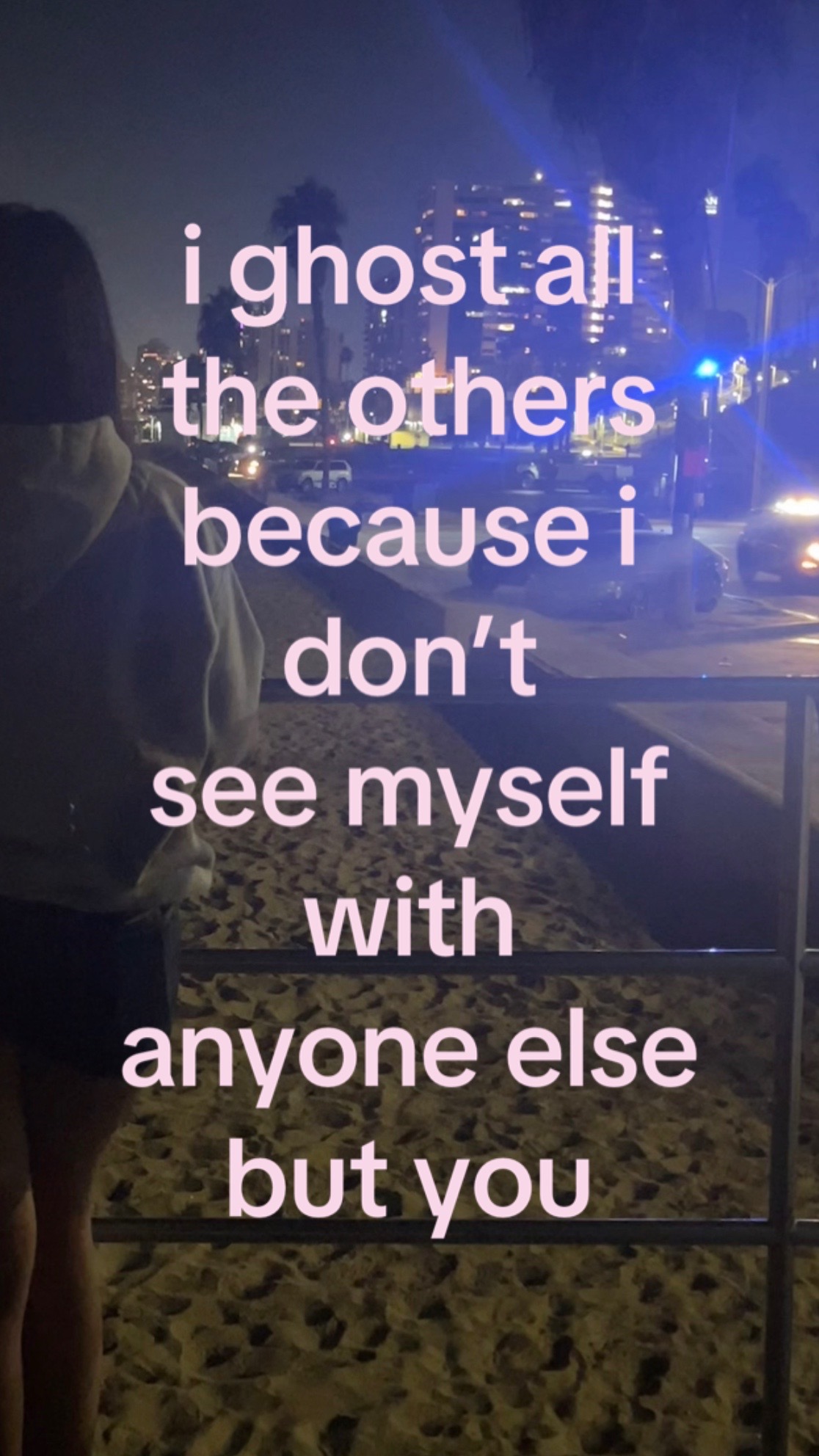 @⃟
