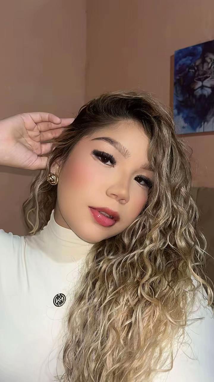 @elaneffurtado