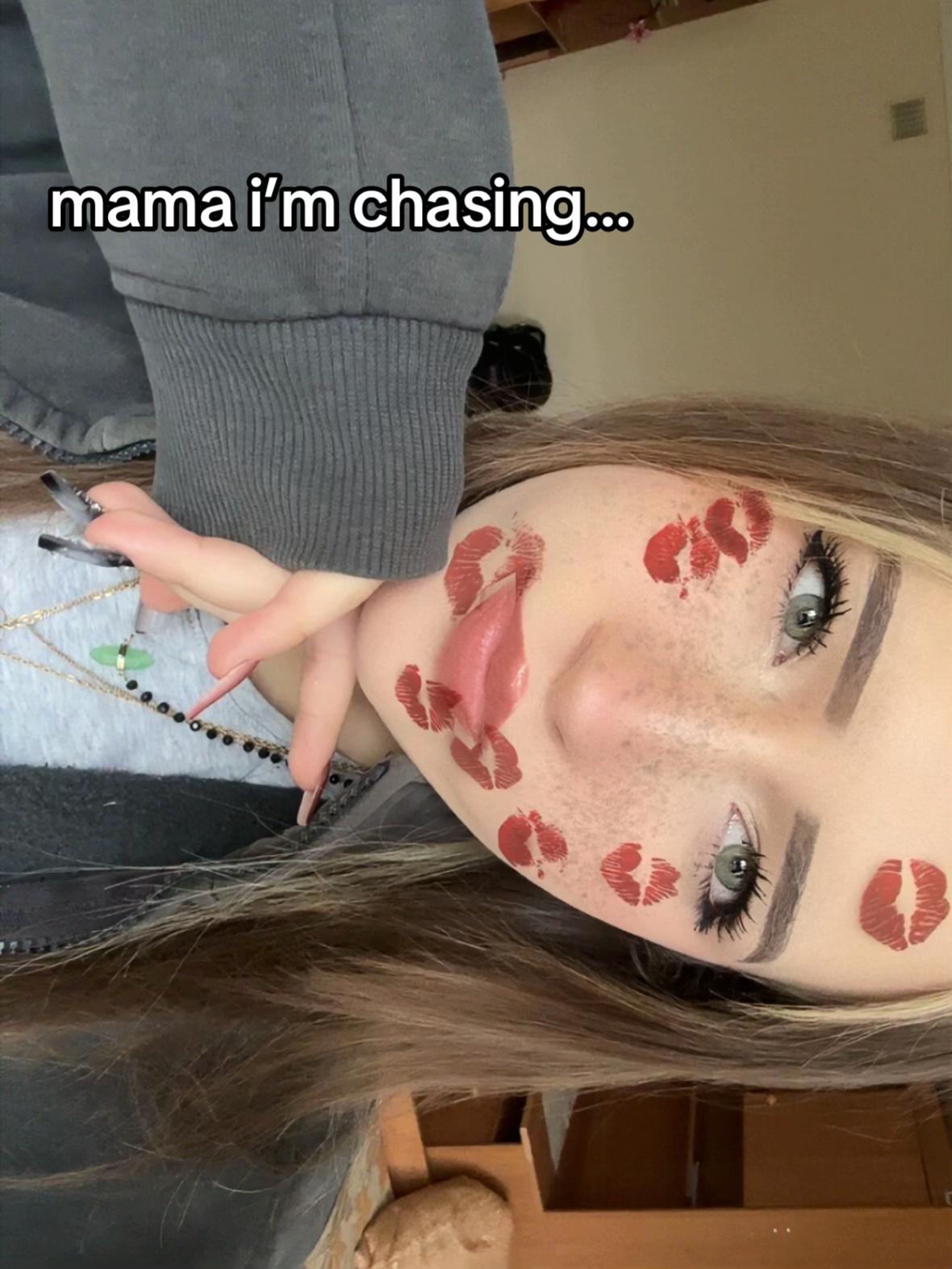 @kiniaa_