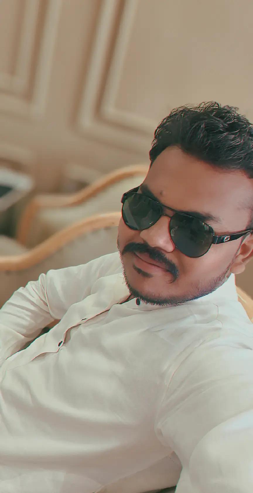 @Abid_jhuddo