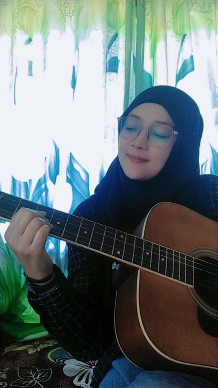 @Dewi Aurora Khan