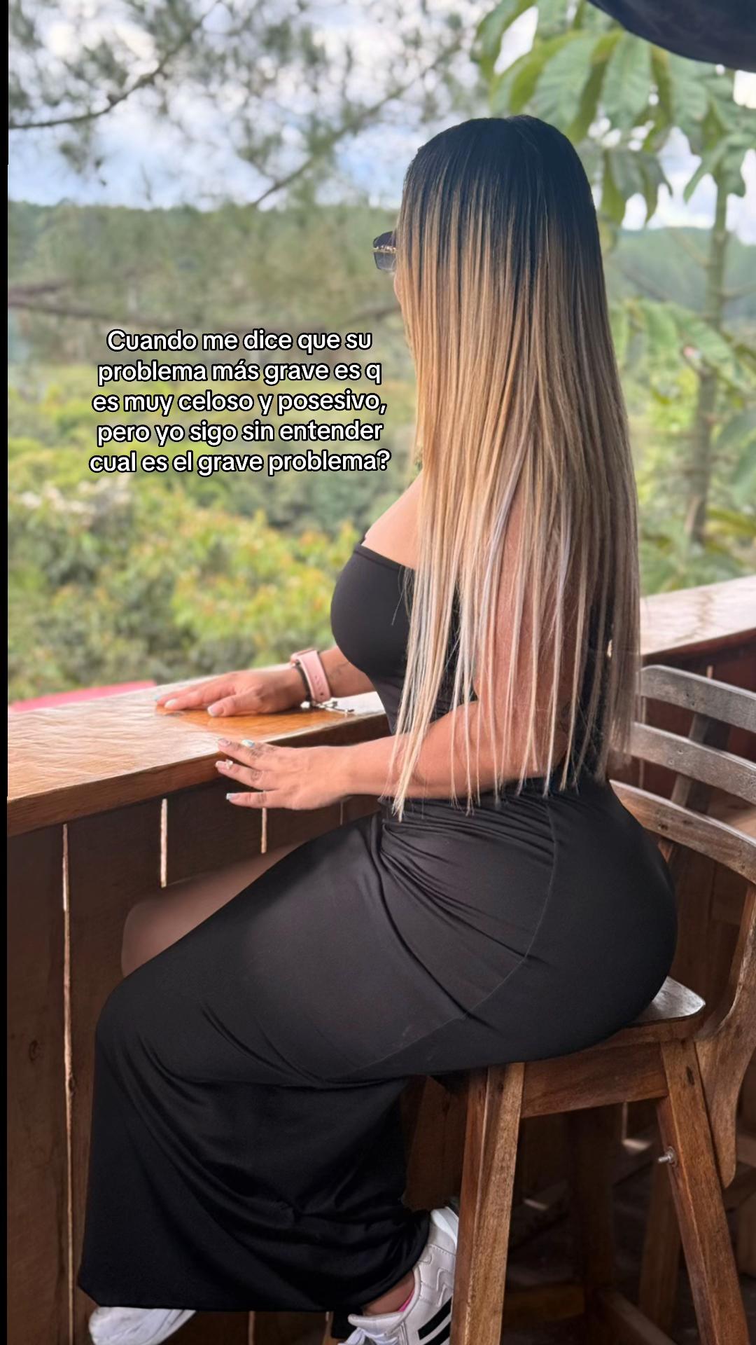 @🐼