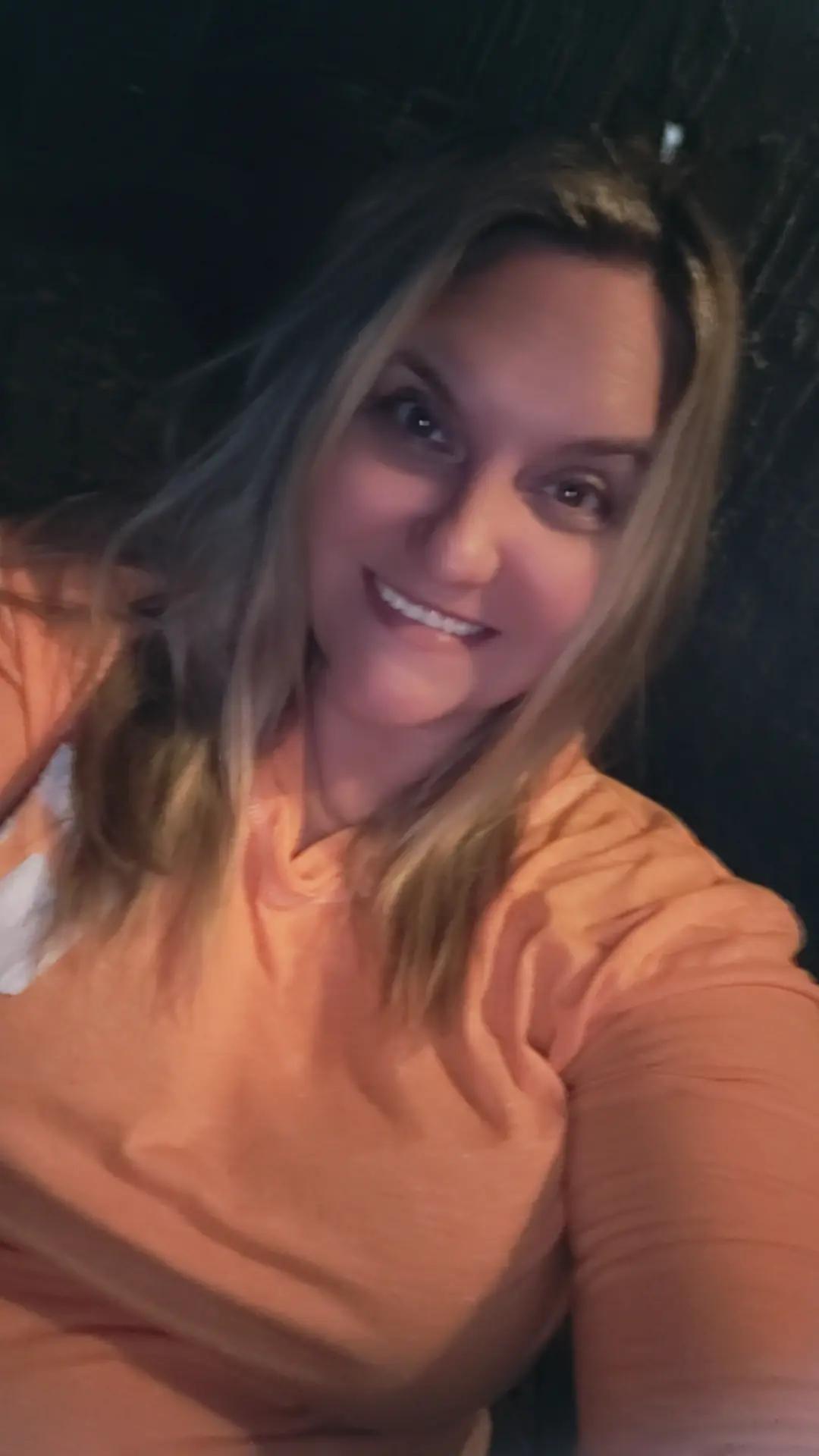 @AshleyChalet
