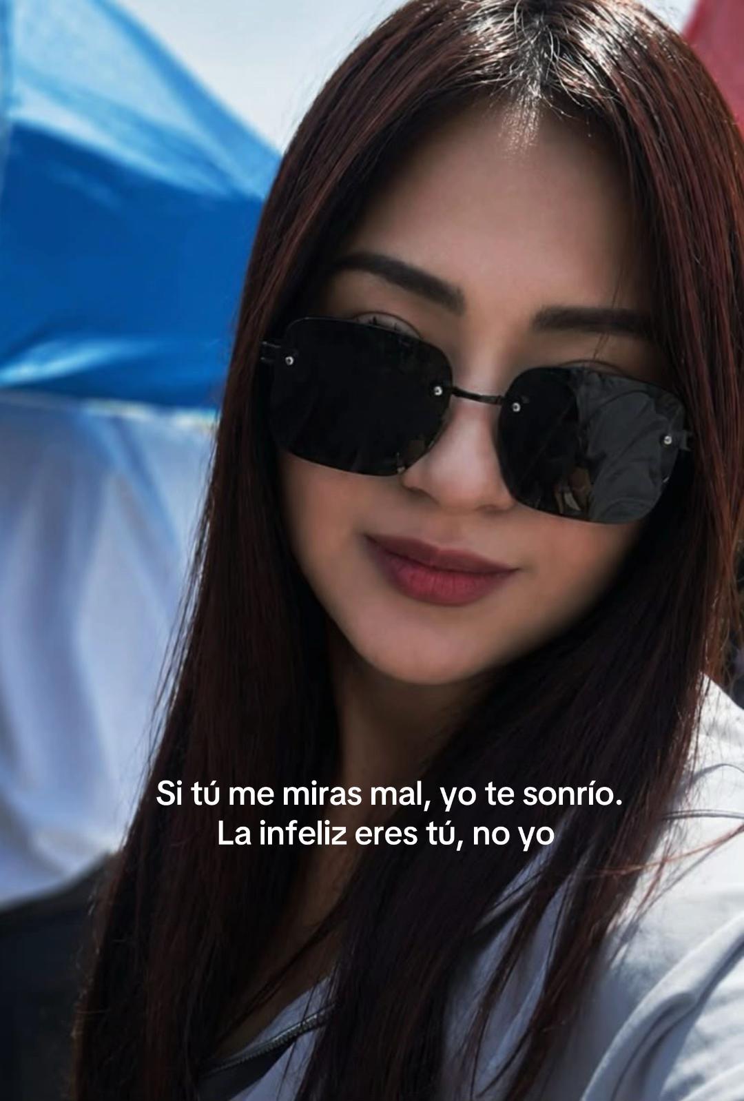 @Cɪɴᴛʜʏᴀ Lᴇóɴ🏍️