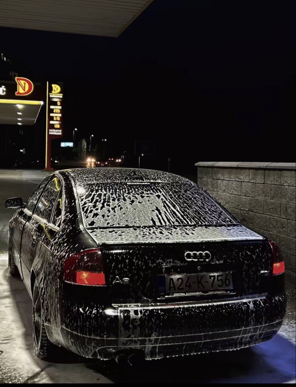 @AUDI SMRTI😈