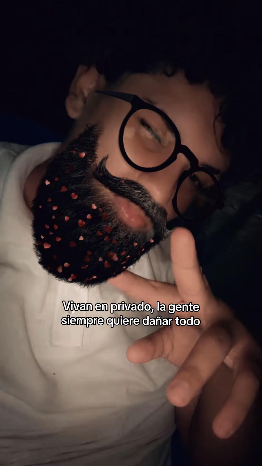 @𝓙.