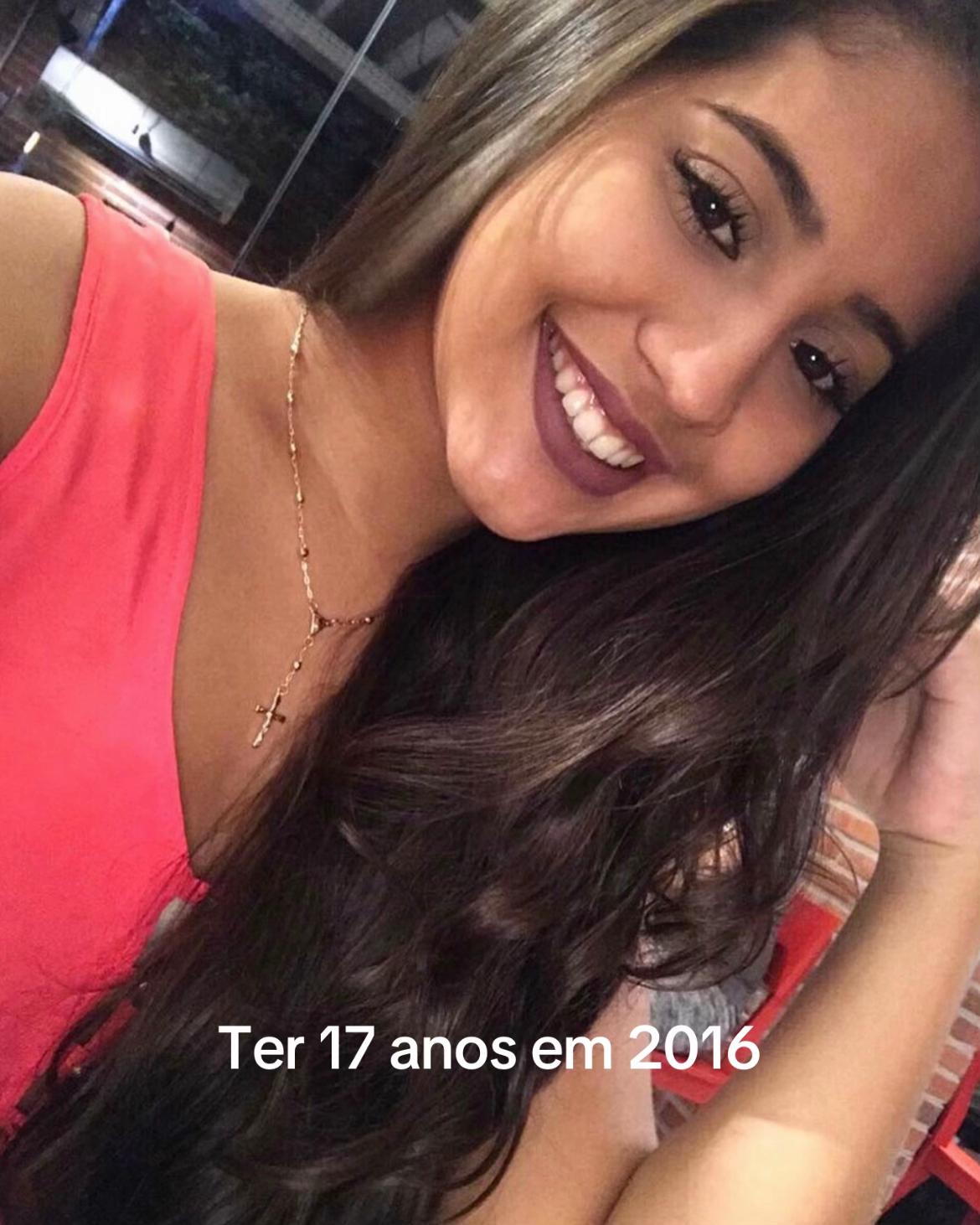 @Thaís Teles