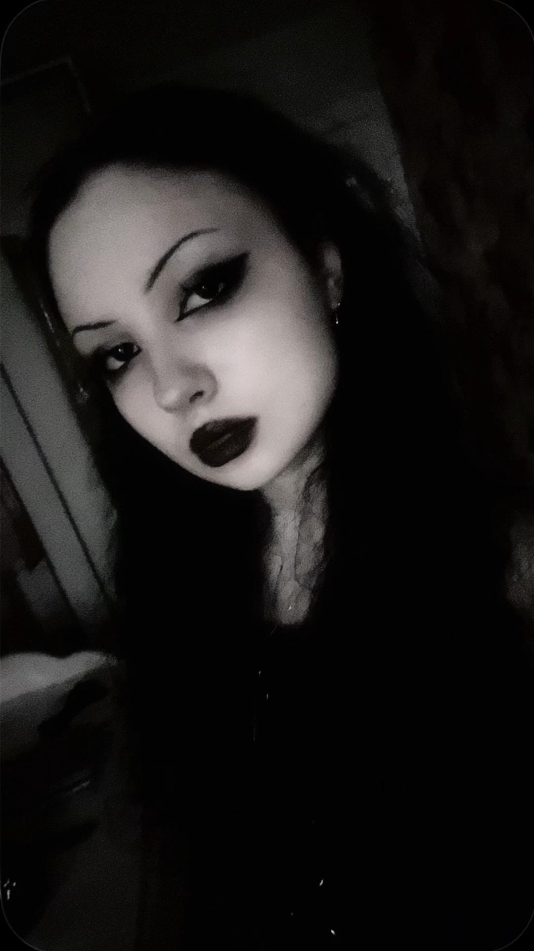 @𝖁𝖎𝖛𝖎𝖊𝖓