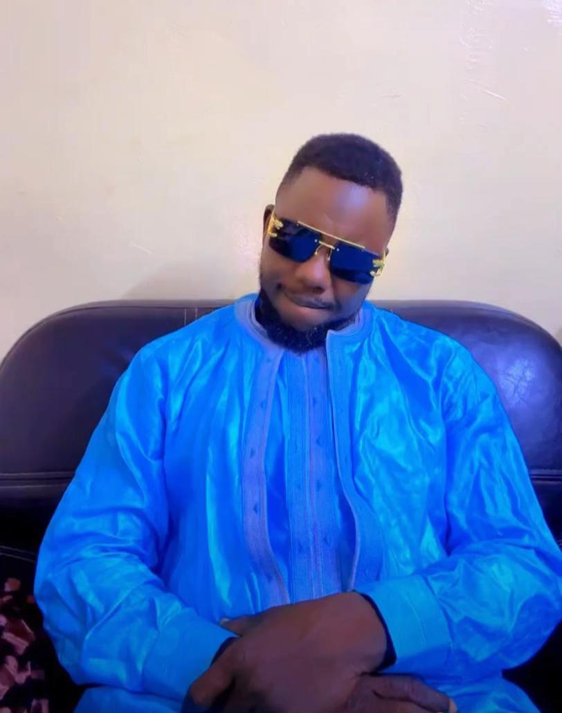 @Naam Lil kone