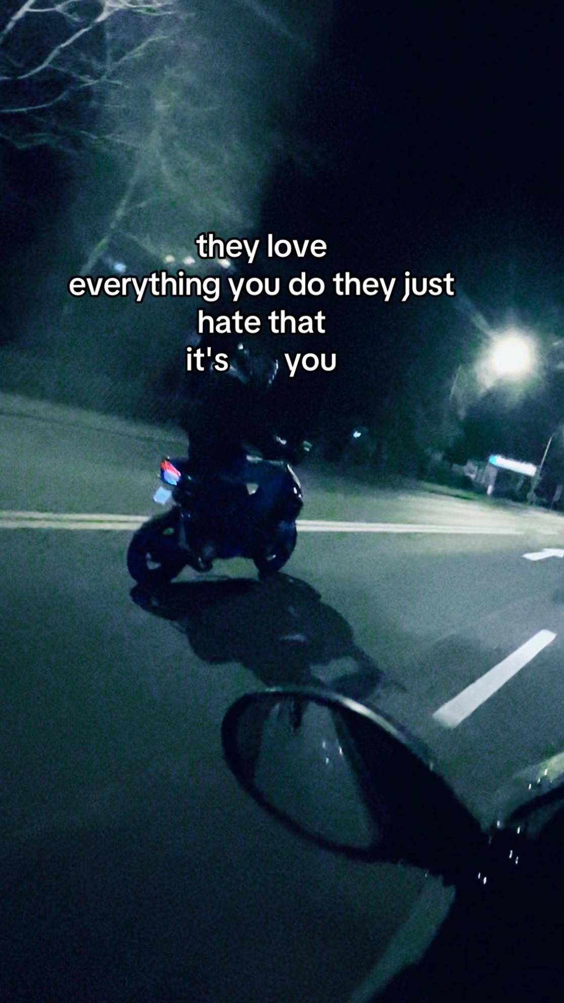 @aeroxric