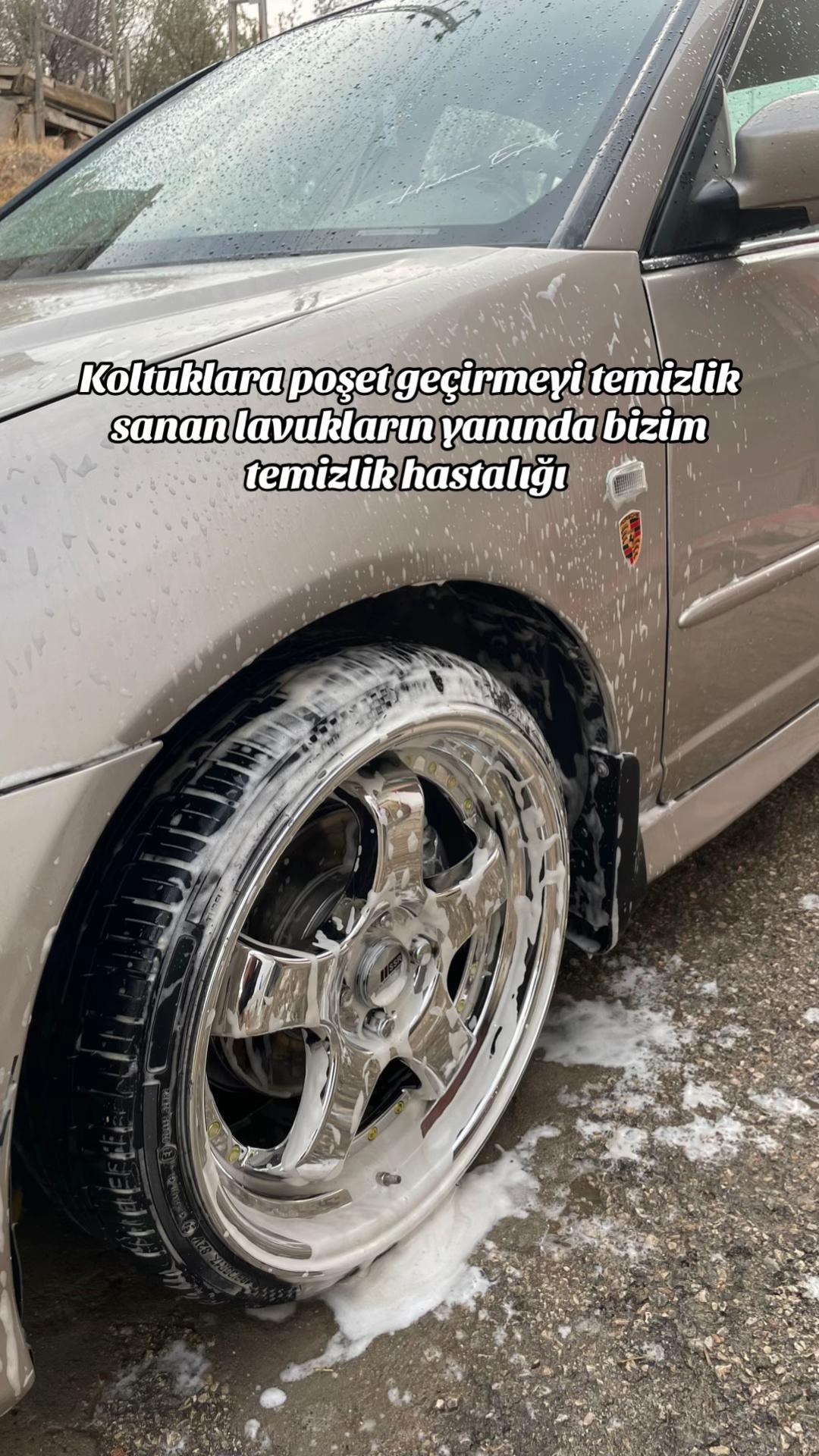@hakanesref_