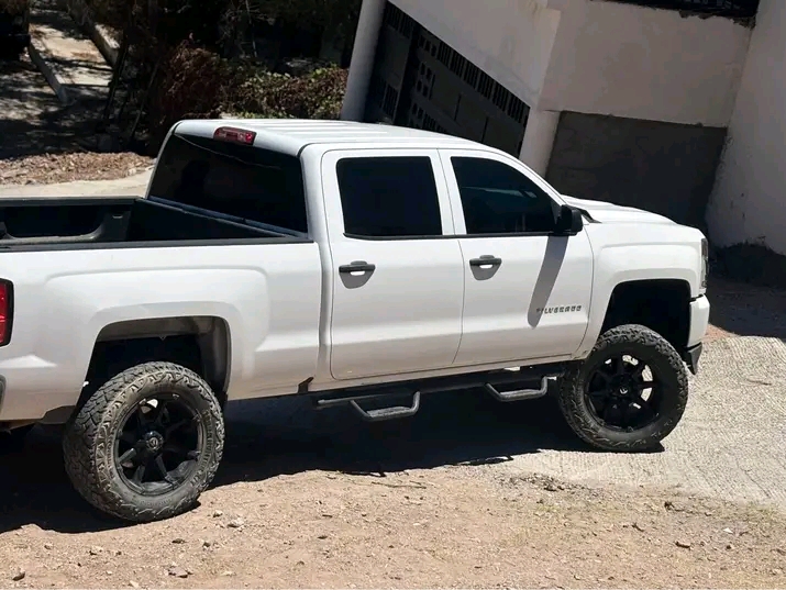 @suavecito