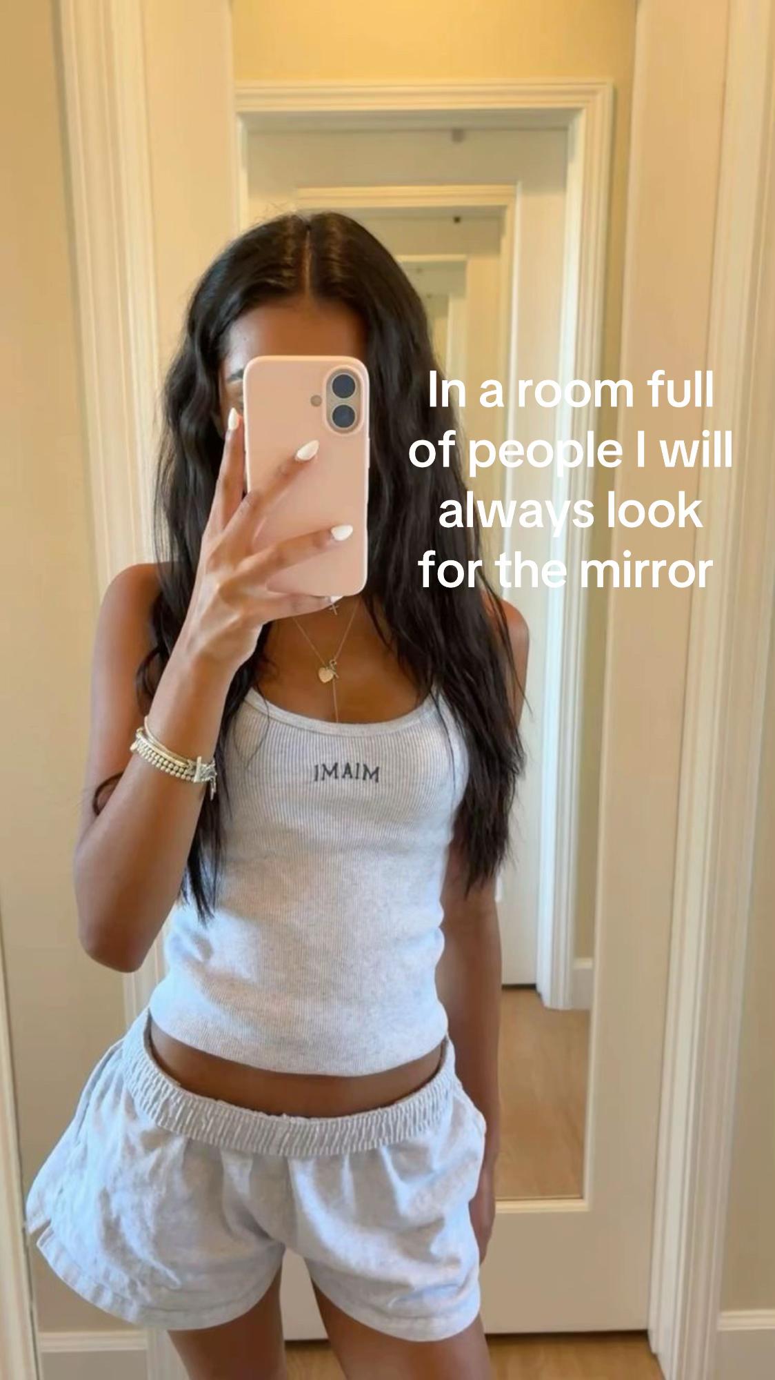 @ℒ𝒾𝒶𝓃𝓎𝓃𝒶