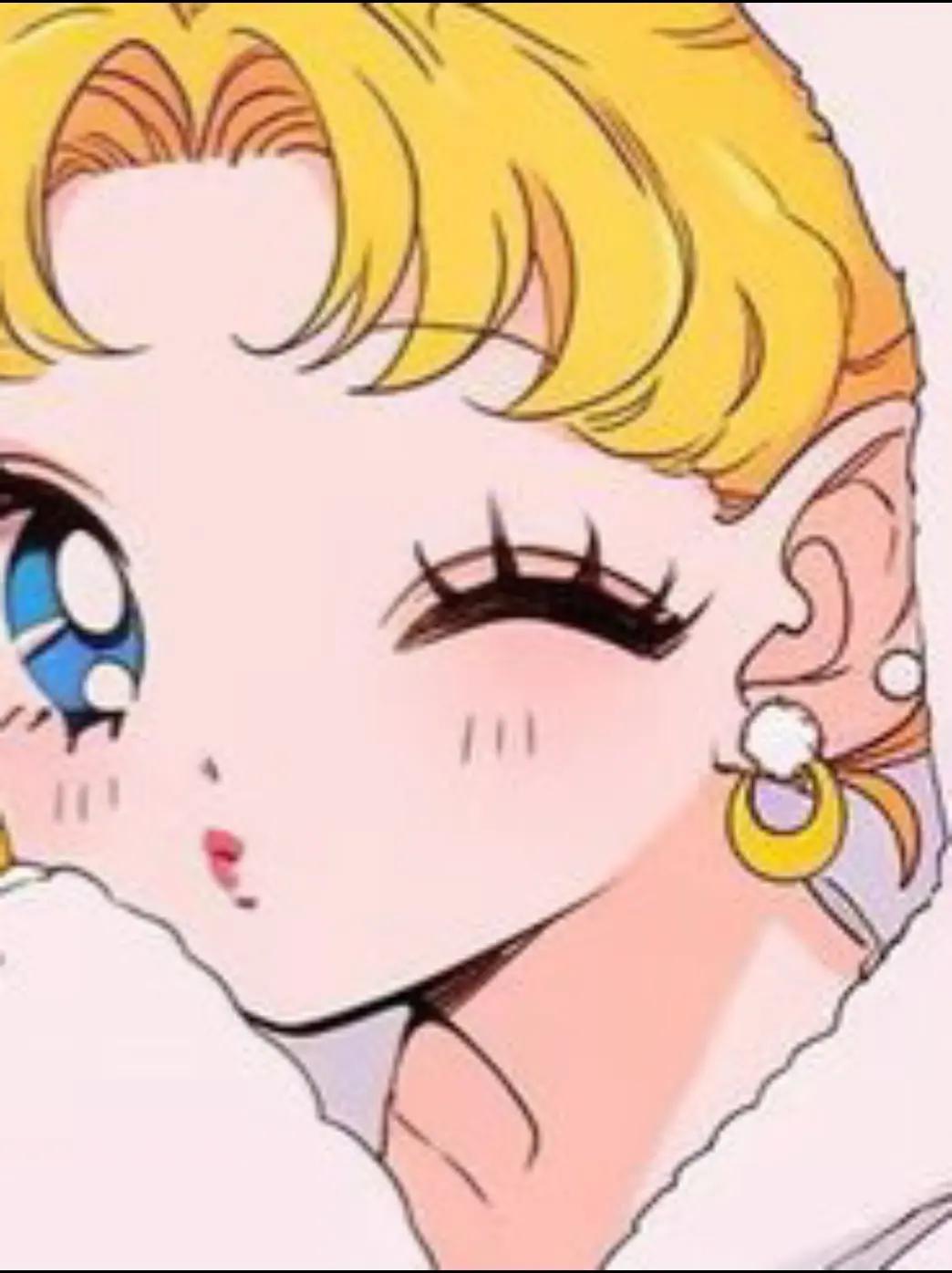 @amoatwiceysailormoon