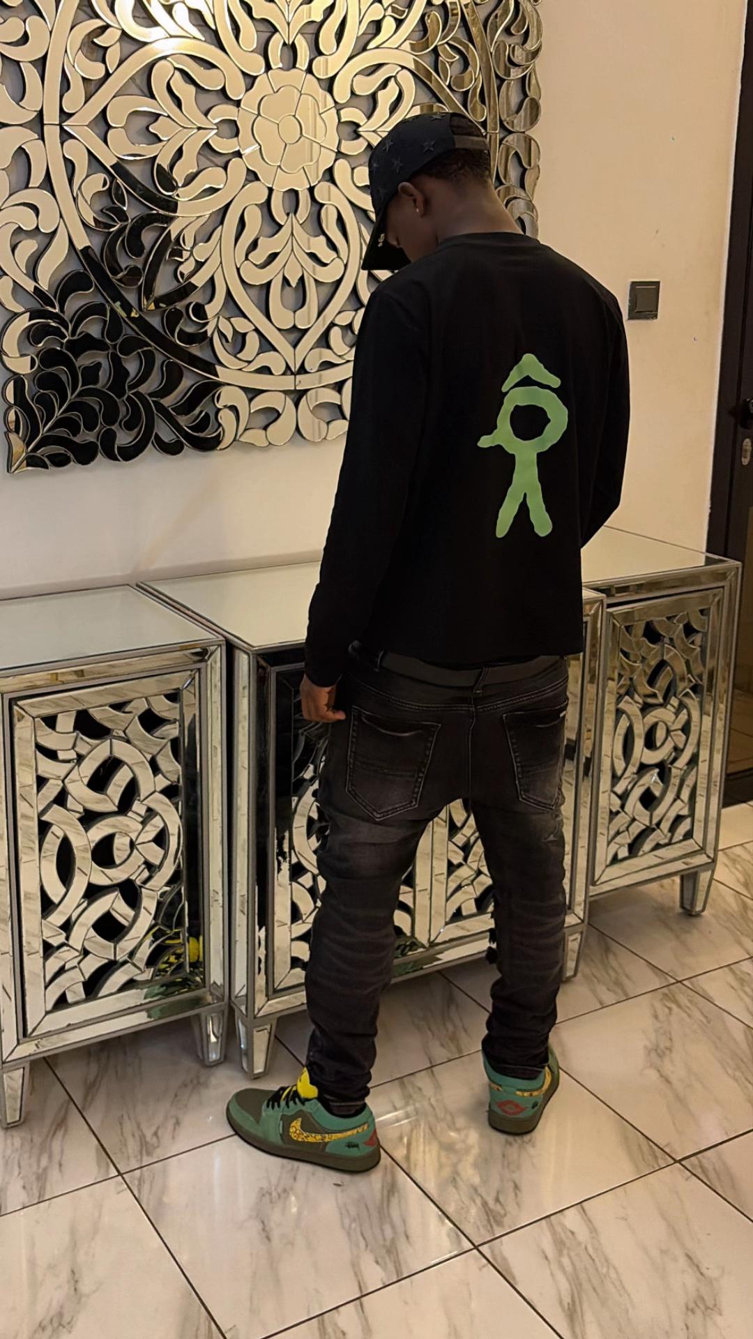 @ICE_CHINO_YRN💧🌟🇲🇱🌍
