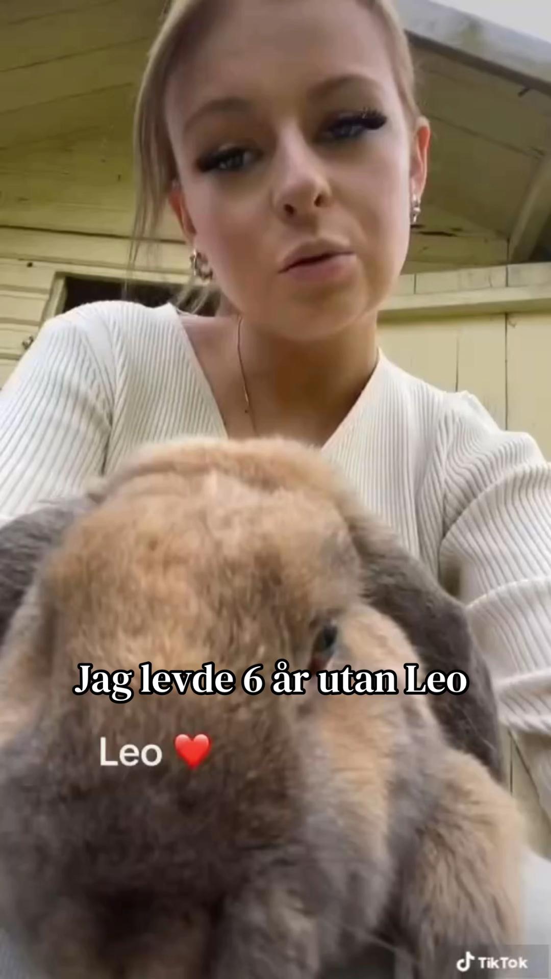 @Ellapella