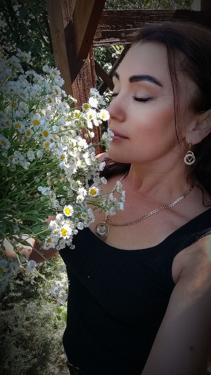 @Юлия 💐