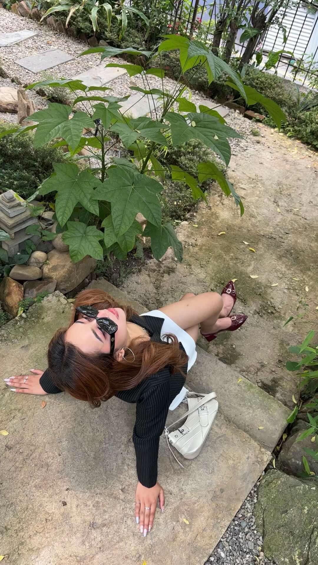 @lizaa