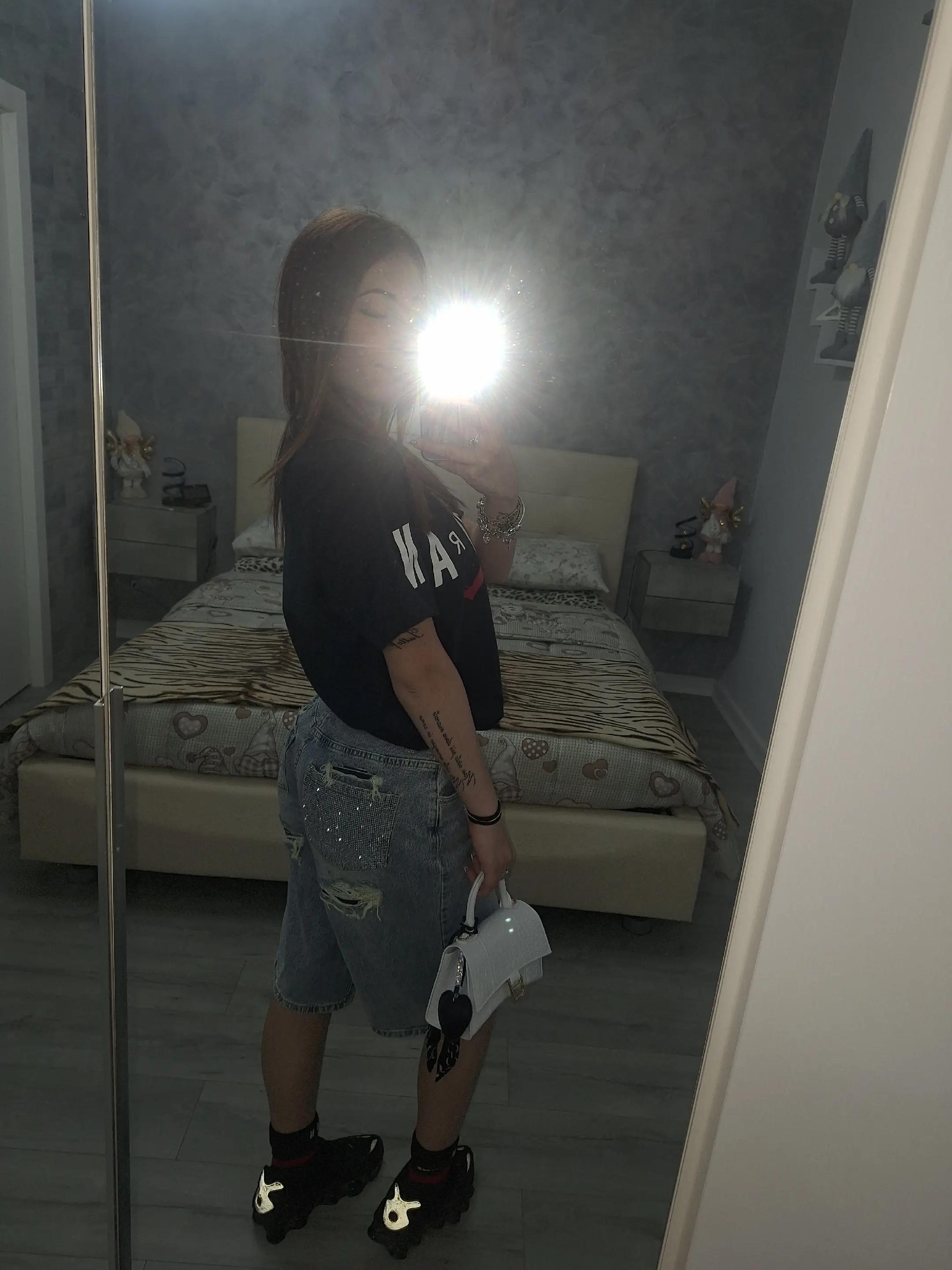 @𝑨𝑳💋