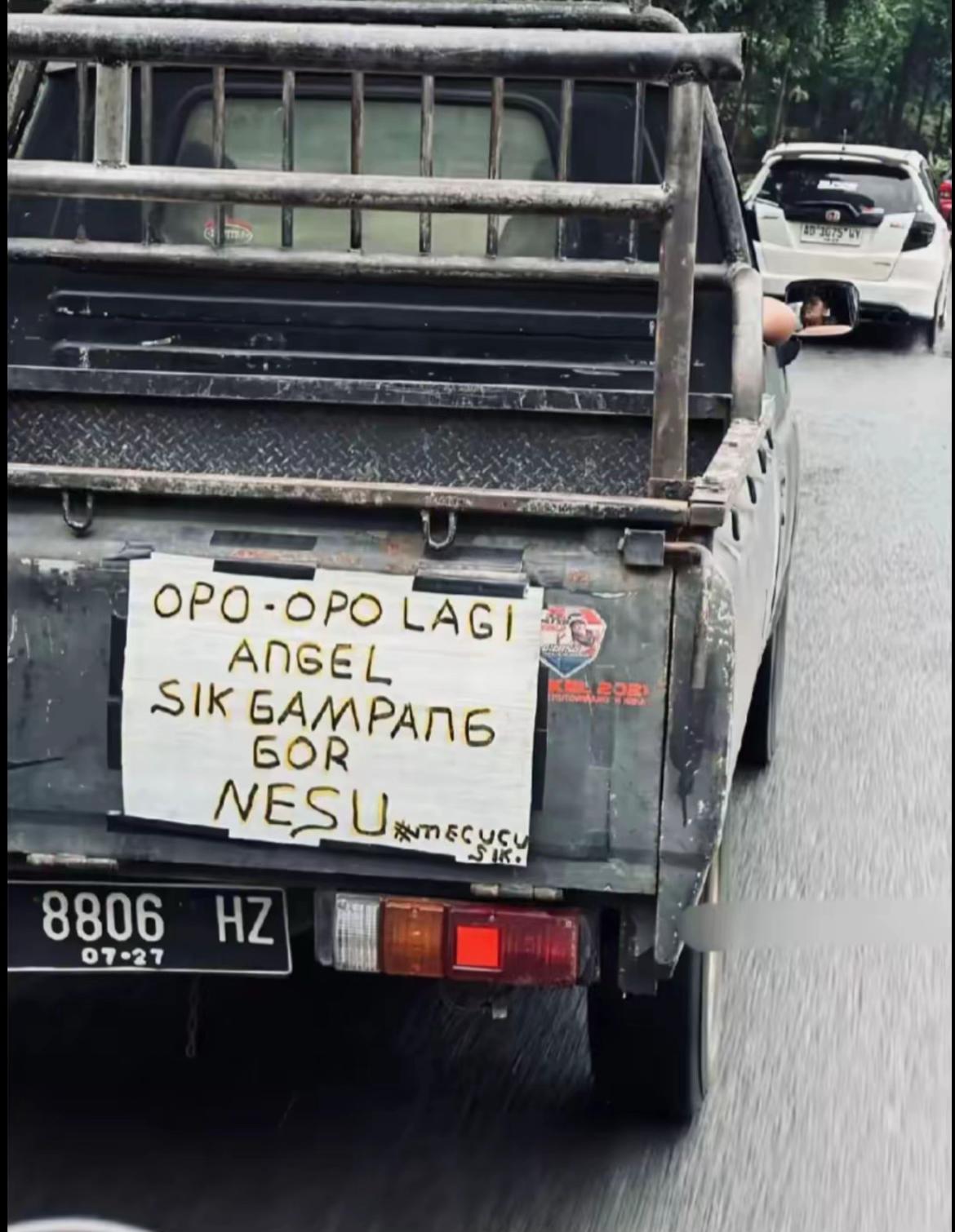 @d