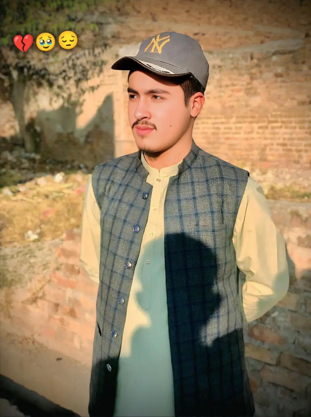 @🍷خان بادشاہ۳۱۳⚜️